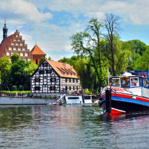 4 Days Exploring  2 Polish Riverside City Gems over Bank Holiday August Weekend.