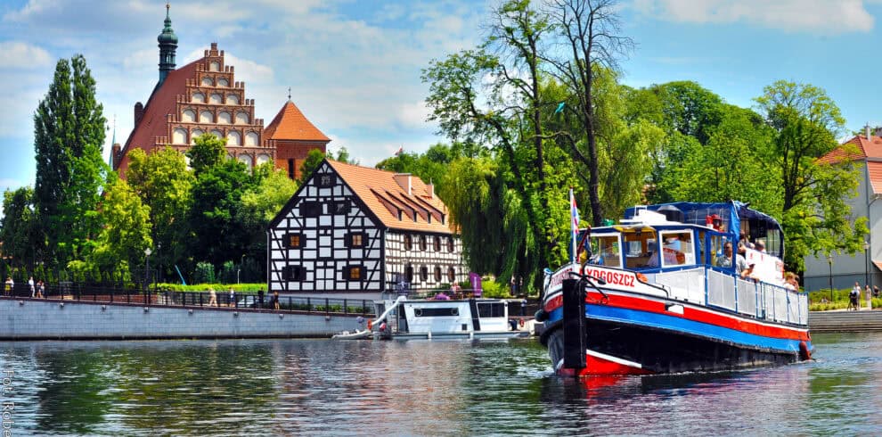 Brda River solo traveller