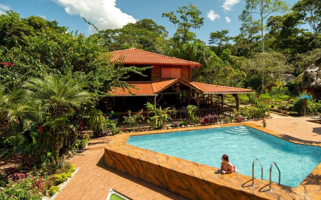 Ecuador Group Tour Lodge Pool