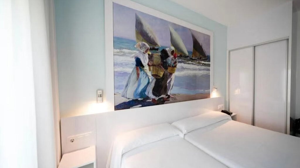 La Tomatina Hotel 2026