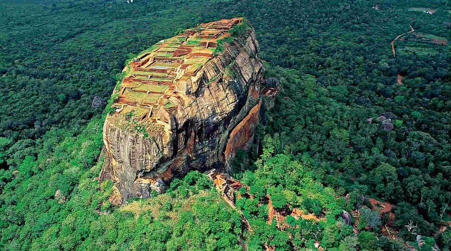 SriLanka SigiriyaRock Group Tour