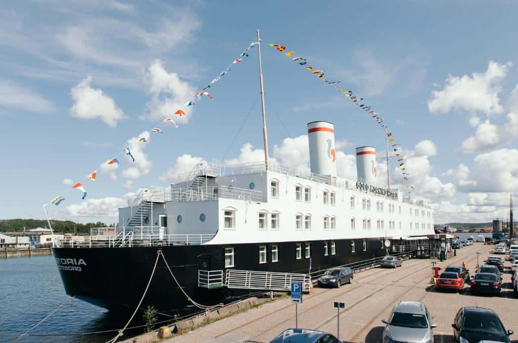 Gothenburg Hotel Ship Group Tour Solo Travellers