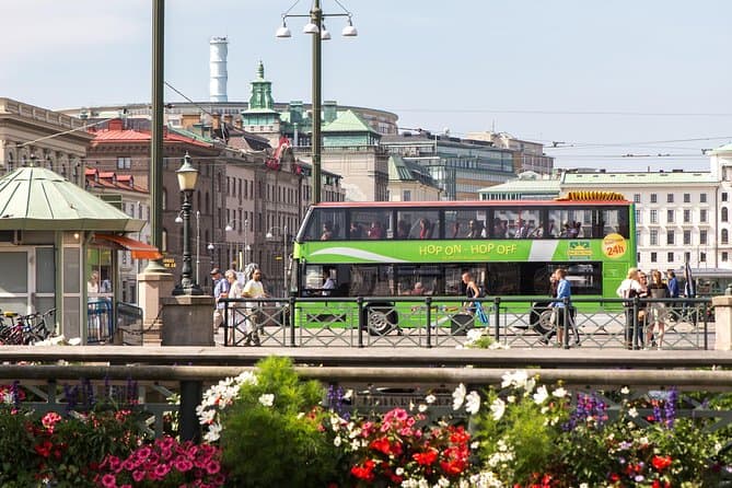 Gothenburg hop on off bus