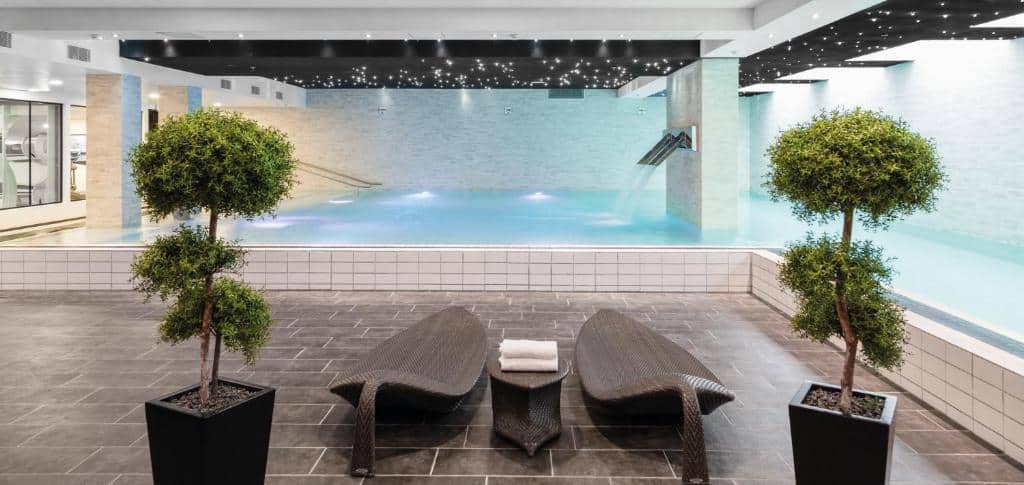Copenhagen swimmingpool solotravellers grouptravel