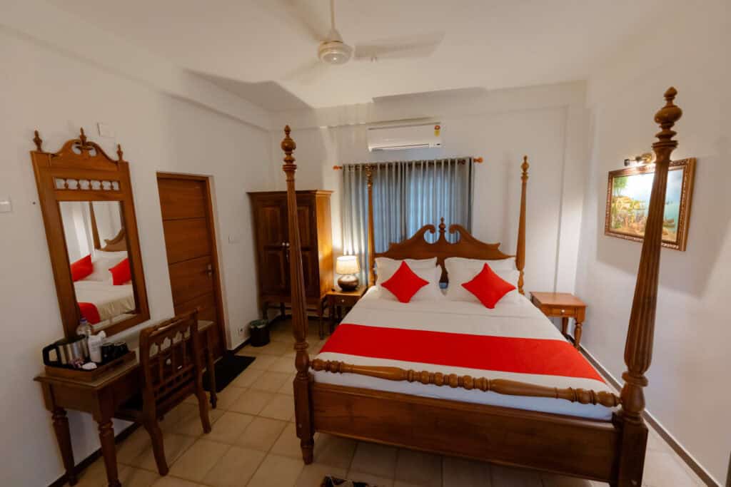 Trip Search 17 Kerela Goa Seacoastinn bedroom