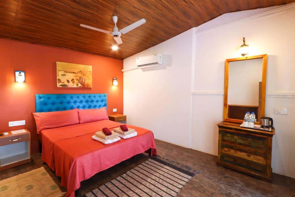 Trip Search 11 kerela rooftophut solotravellers