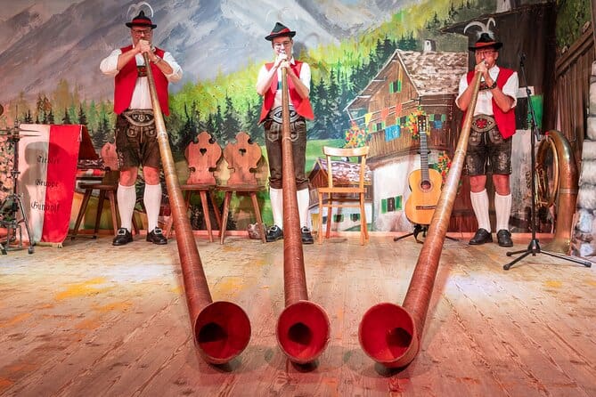 Innsbruck folkshow grouptravel