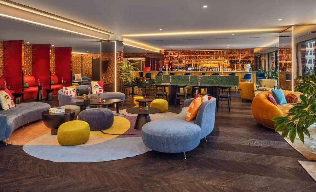 Brussels Bar solotravellers