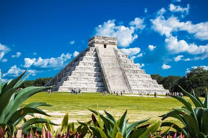 Mexico coverpic solotravellers